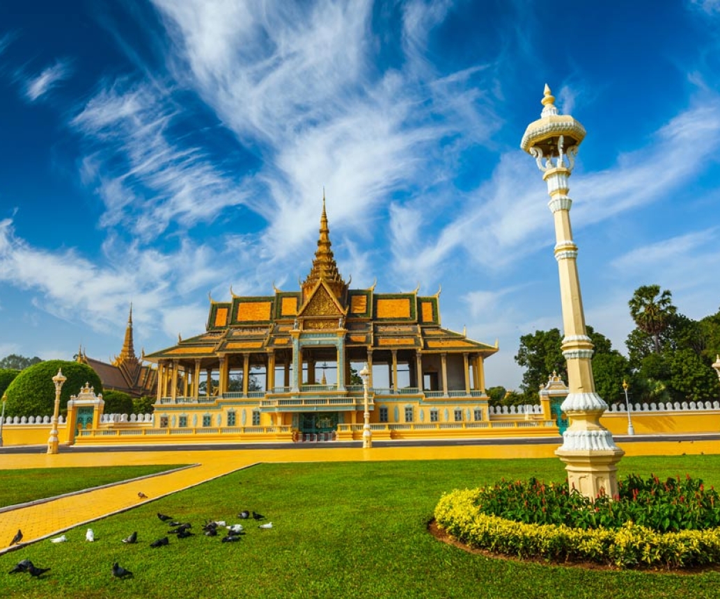 Visit Phnom Penh: Top 10 Things To Do And See In The Cambodian Capital