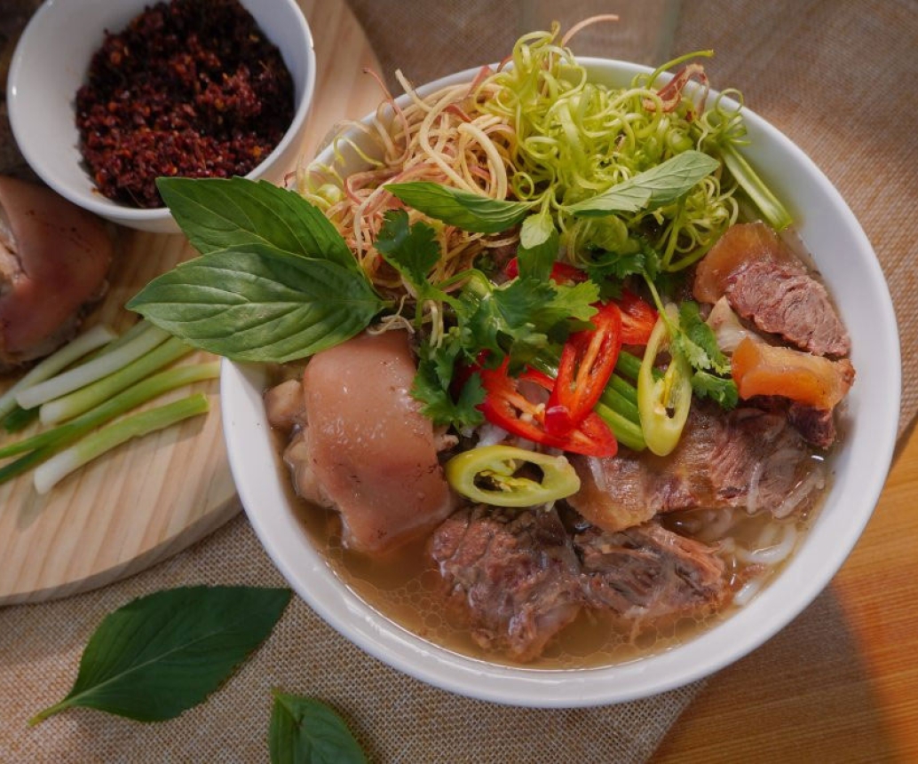 Bun Bo Hue, Spécialité Renommée De L’ancienne Cité Onirique