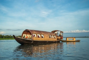 Mekong cruises