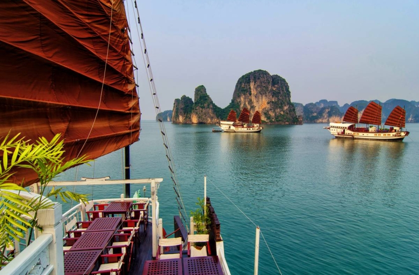 Vietnam tour 24 days