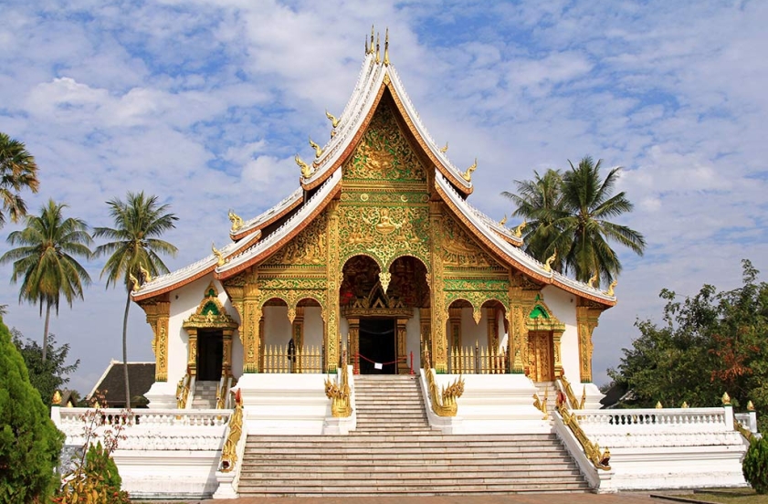 Treasures of Laos Cambodia 22 days