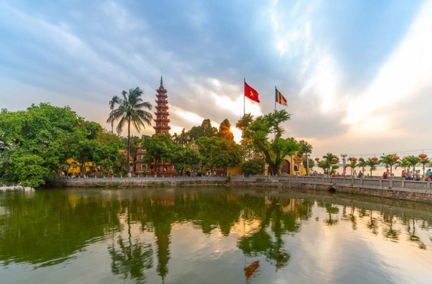 Vietnam tour 18 days with Sapa and Phu Quoc