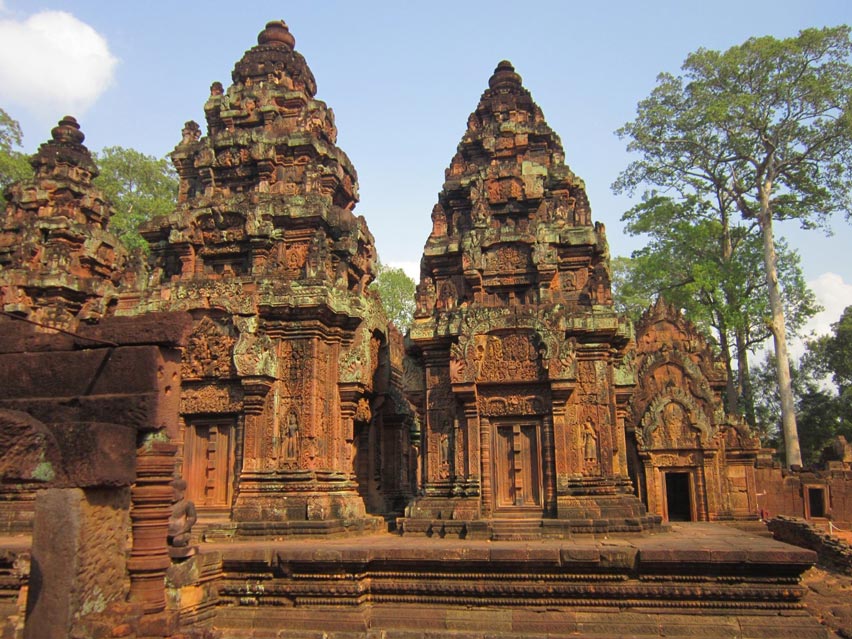 From North Laos to the temples of Angkor 12 days