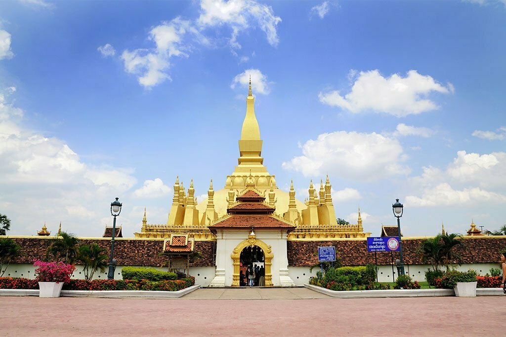 Vientiane - Mix of Chinese, French, Thai, Us and Vietnamese Influences