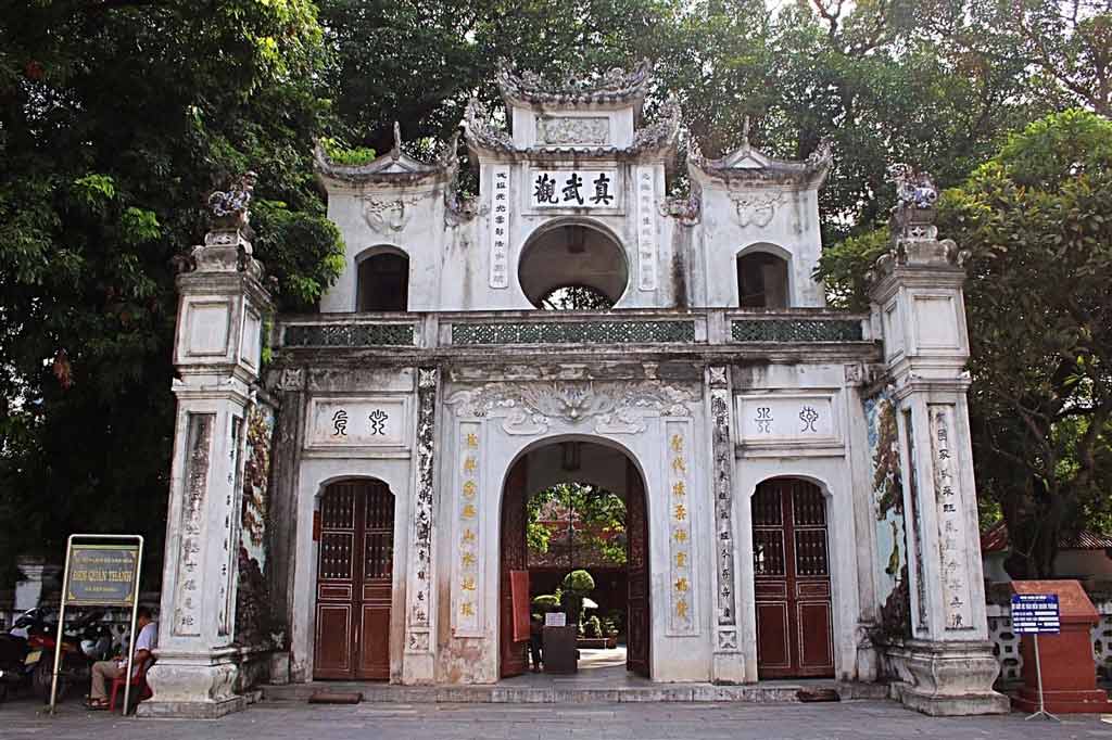 Le temple Quan Thanh (anciennement connu sous le nom de temple Tran Vu)